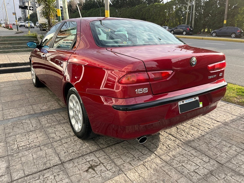 Imagen 6 de 25 de Alfa Romeo 156 2.0 T.spark
