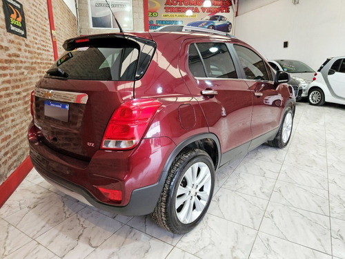 Imagen 19 de 25 de Chevrolet Tracker 1.8 Ltz+ 4x4 2017