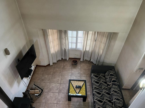 Imagen 12 de 30 de Venta De Casa Con Pileta Ubicada En 20 De Junio 1317 En Bella Vista
