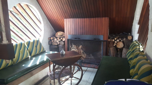 Imagen 6 de 9 de Casa, 8 Personas, Con Pileta, En Alquiler Villa Gesell