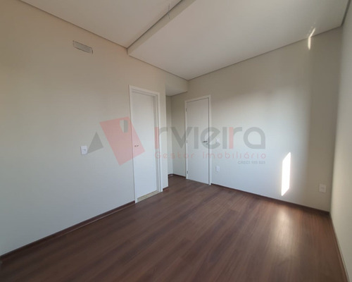 Imagem 8 de 9 de Apartamento - 1983 - 69412805