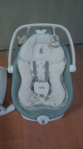 Bouncer, Silla Mecedora Joie Verde Claro Pino (Usado)