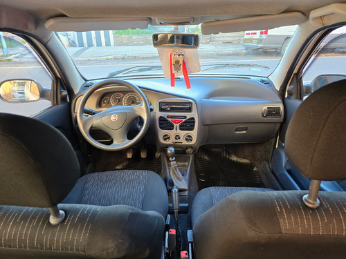 Fiat Palio 1.4 Fire Confort