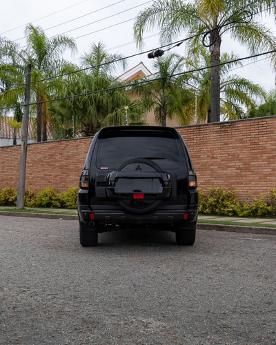 Mitsubishi Pajero HPE Full 3.2 4x4 T.I.Dies. 5p Aut