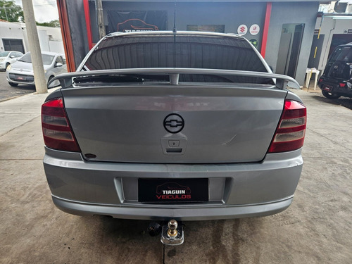 Chevrolet Astra Advantage 2.0 MPFI 8V FlexPower 5p