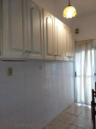 Casa En Venta Con Renta 3 Dormitorios, 2 Baños,gje-colón