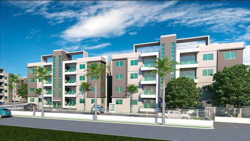 Residencial En Av. Rep. De Colombia