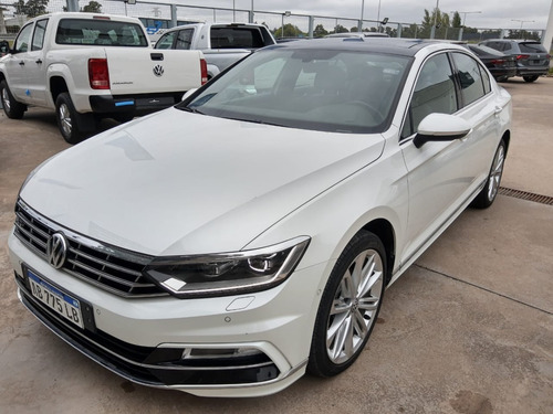 Volkswagen Passat 2.0 Tsi Higline 220cv