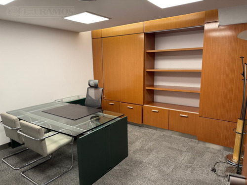 Edificio En Alquiler O Venta De 1300 M2 En Lomas De San Isidro