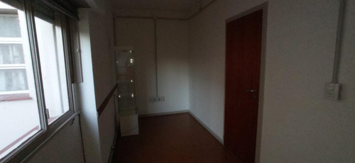 Imagen 14 de 20 de Departamento 2 Ambientes - Banfield Oeste- Con Cochera- Apto Profesional