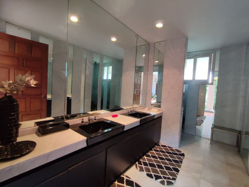 Venta De Hermosa Casa En Prados Del Este