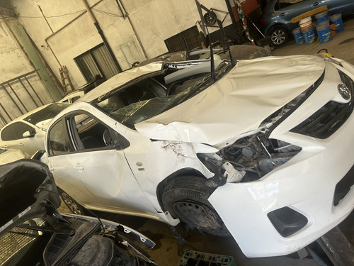 Toyota Corolla Xli 1,8i N 4p Volcado No Chocado Funcionando