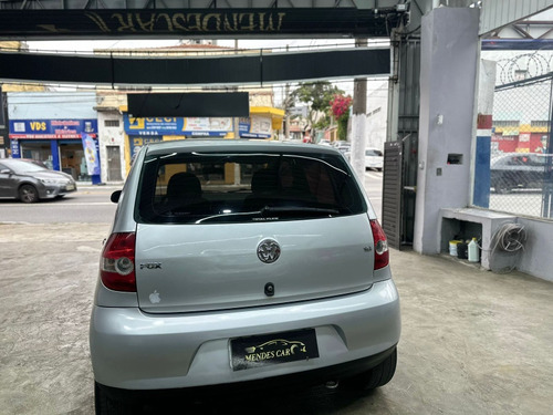 Volkswagen Fox 1.6 Plus Total Flex 5p