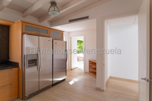 Casa Amoblada En Alquiler En Prados Del Este 25-17775 Cs