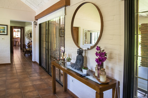 Gran Casa En Venta Zona Cantegril- Ref: 1297