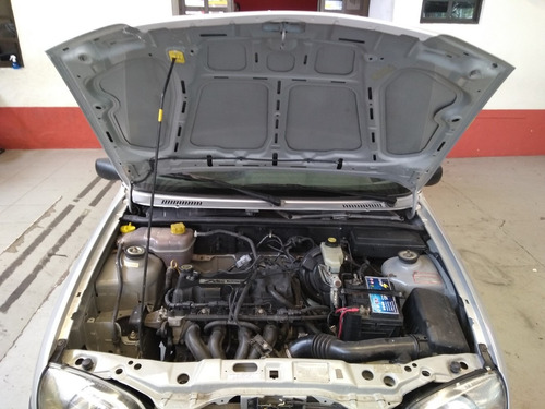 Ford Fiesta 1.0 Street 8v (raridade)