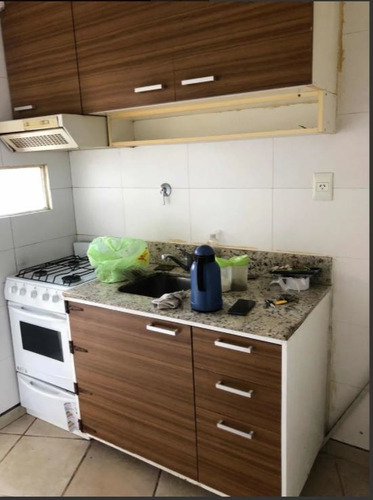 Imagen 4 de 13 de Depto 2 Amb C/ Patio Centrico // Sargento Cabral 207