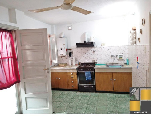 Imagen 11 de 14 de Casa Para 2 Familias En Venta En Lanus Oeste