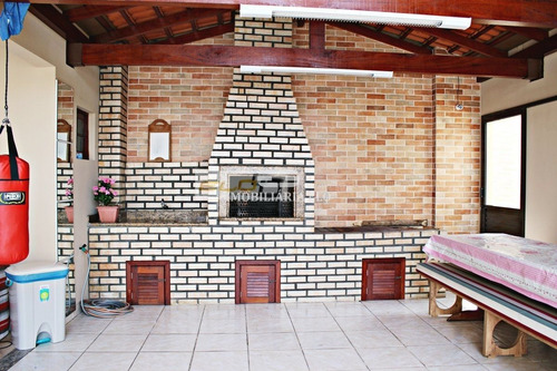 Imagem 29 de 30 de Casa Ampla Com Pátio E Edícula Em Forquilhinhas. - 3476