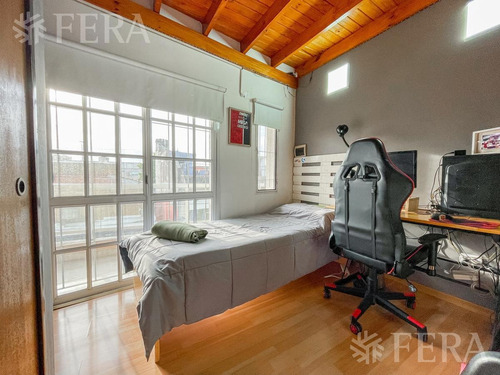 Imagen 19 de 25 de Venta Departamento Tipo Triplex De 4 Ambientes Con Patio Con Parrilla En Sarandí (30746)