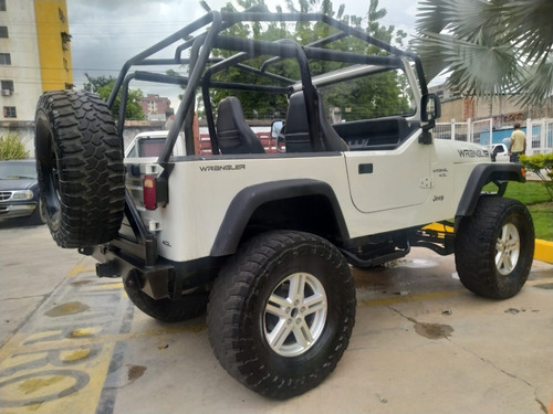 Imagen 3 de 17 de Jeep Wrangler