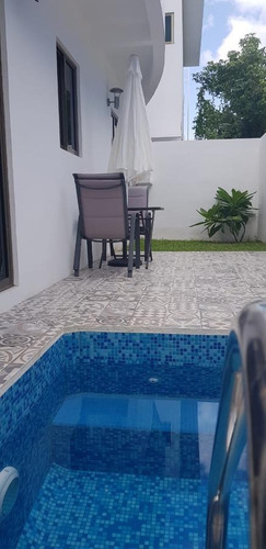 Departamento En Renta Amueblado, 2 Recamaras, Arbolada, Av. Huayacán, Cancún