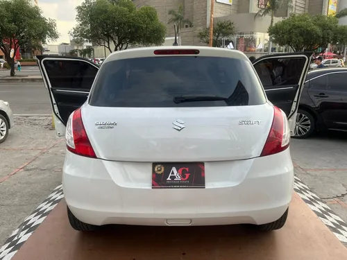 Suzuki Swift 1.2 Mt Mod 2015