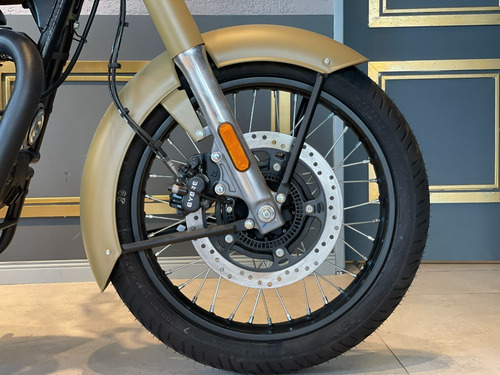 Royal Enfield Classic 350 - Primer Service Bonificado