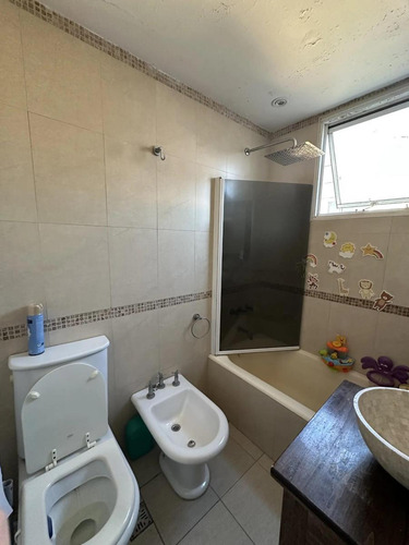 Departamento En Venta - 2 Dormitorios 1 Baño - Lomas De Núñez