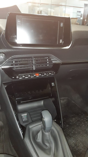 208 Allure Tiptronic