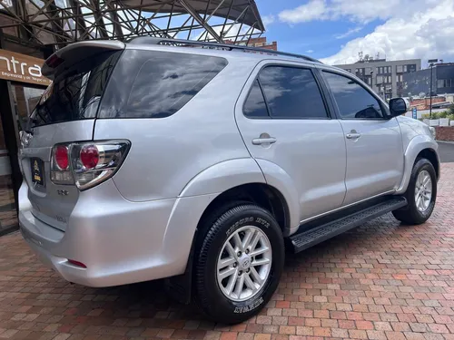 Toyota Fortuner 2.7l