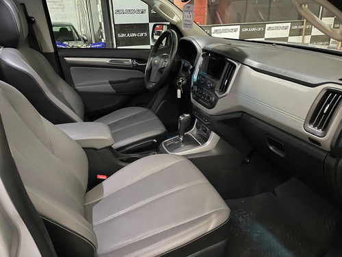 Imagen 9 de 11 de Chevrolet S10 2021 2.8 Cd 4x4 Ltz Tdci 200cv At