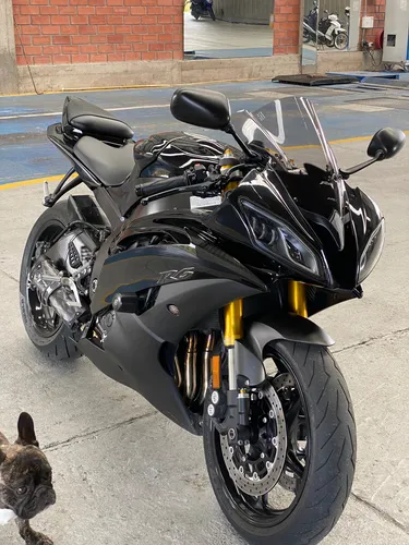 Yamaha R6r Modelo 2011.