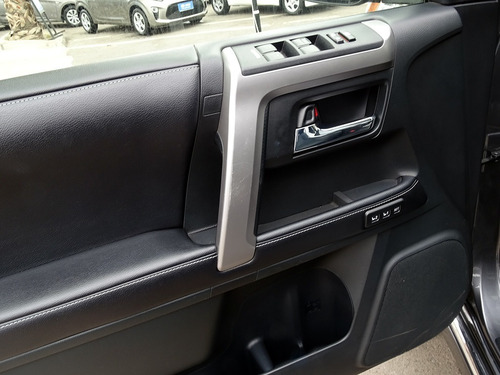 Toyota 4 Runner Ltd 4.0 Aut