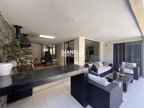 Impecable Casa 4d/3b - Doña Isabel - Lomas De Lo Aguirre