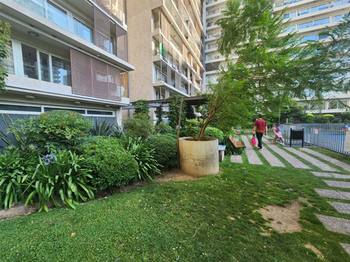 Arriendo Depto 2d 1b Y Estacionamiento En Macul Condominio