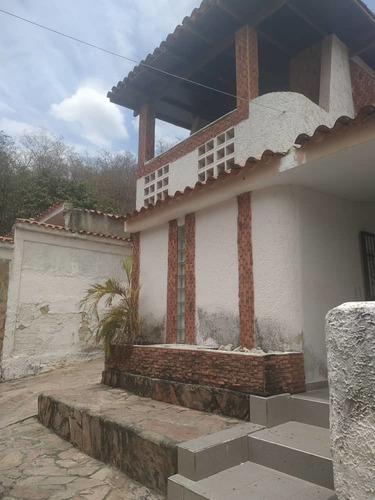 Imagen 10 de 14 de Cristian Guedez 04244576698 / Lomas De La Esmeralda