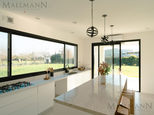 Alquiler Anual Casa 4 Dorm Con Pileta Sin Muebles