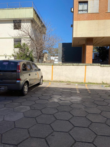 Venta Departamento 2 Dormitorios Barrio Sur C/coch