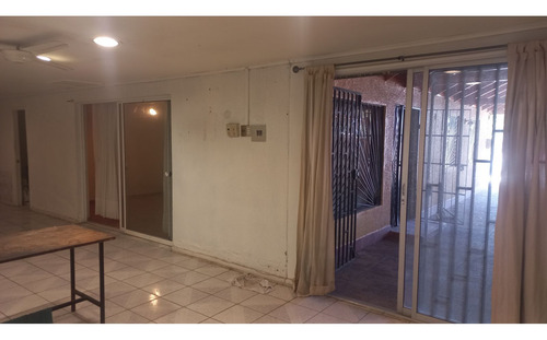 Casa Ciudad Del Este, Av. El Bauble