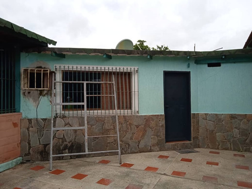 Imagen 5 de 10 de Local En Venta En Ocumare De La Costa /// Trillo Abilio 04243733107