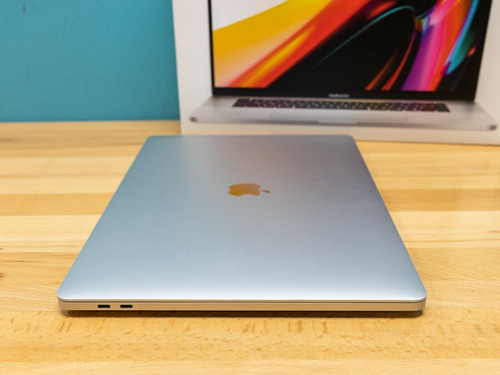 Imagen 2 de 6 de Macbook Pro Retina Display 16 2020 Core I9 2.3 Ghz 16gb Ram