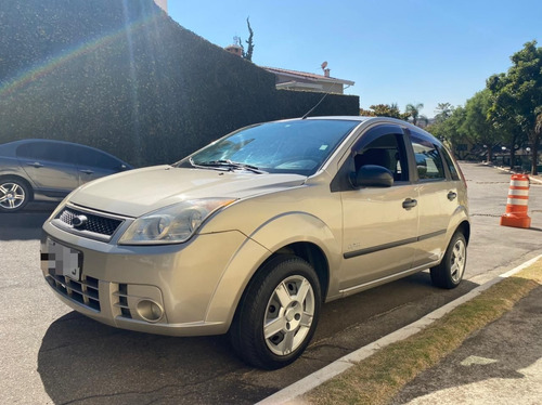 Imagem 1 de 15 de Ford Fiesta 2009 1.0 Flex 5p 68.8 Hp
