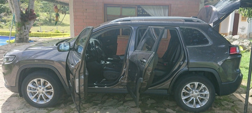 Jeep Cherokee Longitud Longitud Pluss