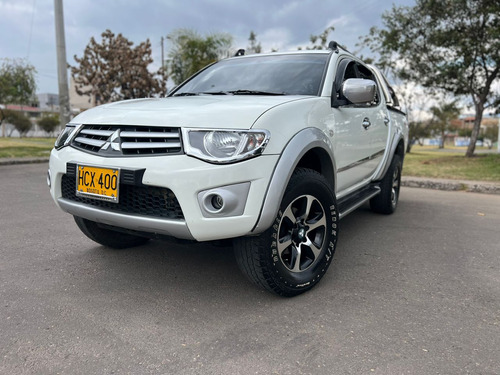 Mitsubishi L200 SPORTERO 2.5 Basica