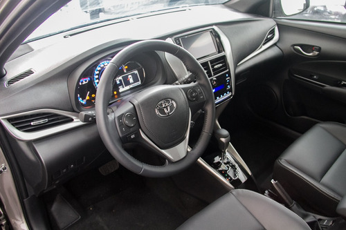 Toyota Yaris Hatch 1.5 Xs Connect Cvt (flex)