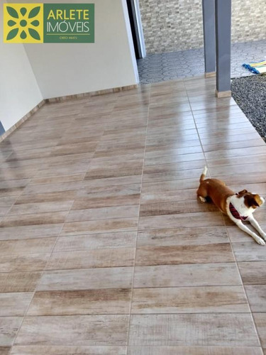 Imagem 12 de 15 de Casa No Bairro Perequê Em Porto Belo Sc - 1764
