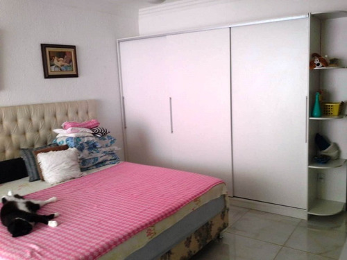Imagem 15 de 30 de Casa A Venda Na Praia Do Flamengo 4 Quartos Sendo 2 Suites - Hei405 - 34661647
