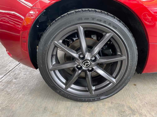 Imagen 7 de 11 de Mazda Mx-5 2.0 Rf At 2017