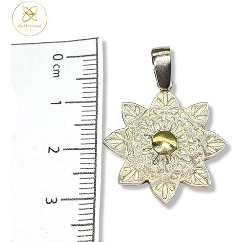 Imagen 4 de 5 de Dije Plata Y Oro Flor Tipo Mandala